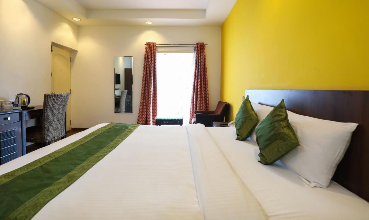 Treebo Trend White Mg Hotel บังกาลอร์ ภายนอก รูปภาพ