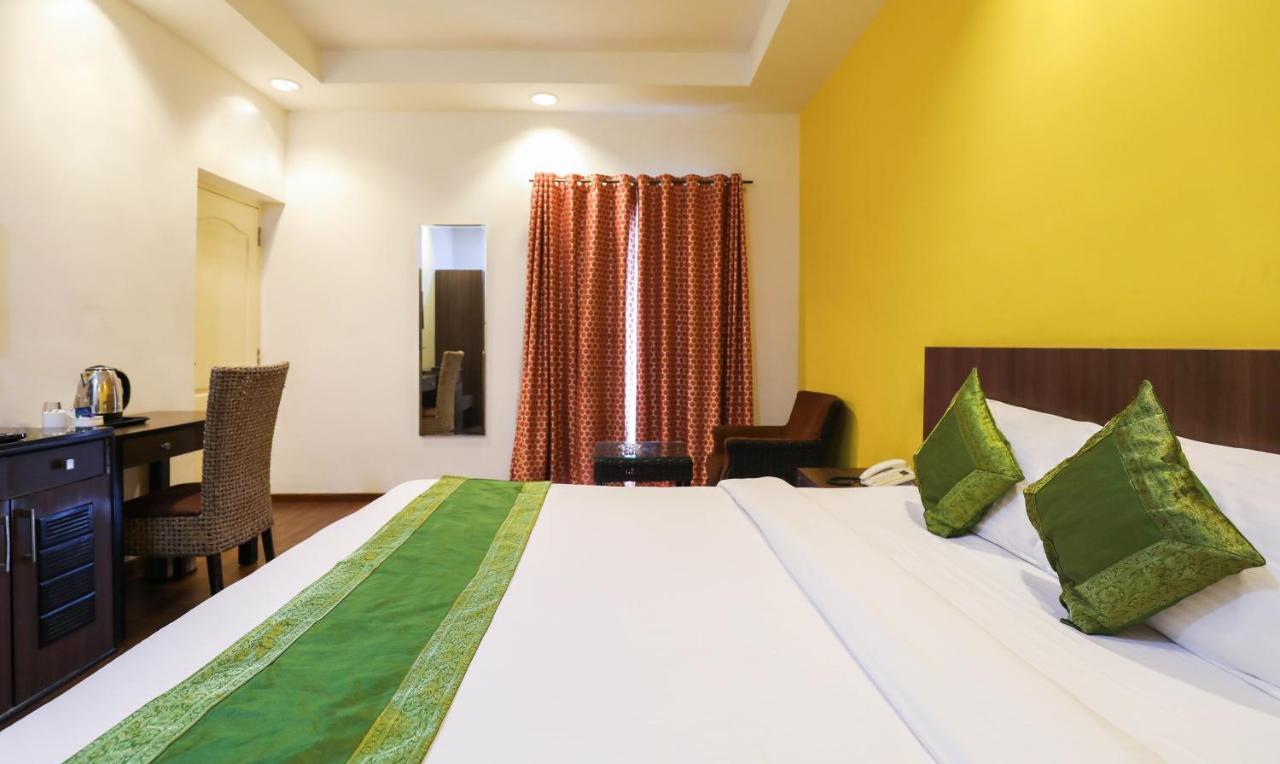 Treebo Trend White Mg Hotel บังกาลอร์ ภายนอก รูปภาพ